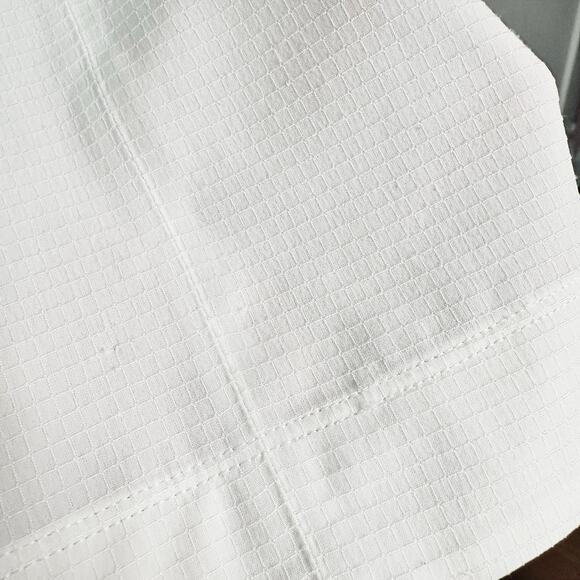 Athleta Boundless Tank bright white adjustable sleeveless women’s size large - Picture 6 of 14